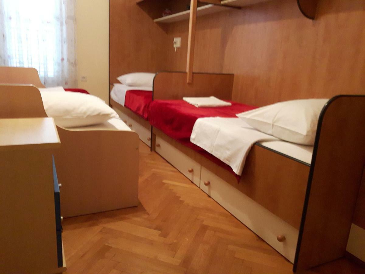 Apartment Trstenik Split Luaran gambar
