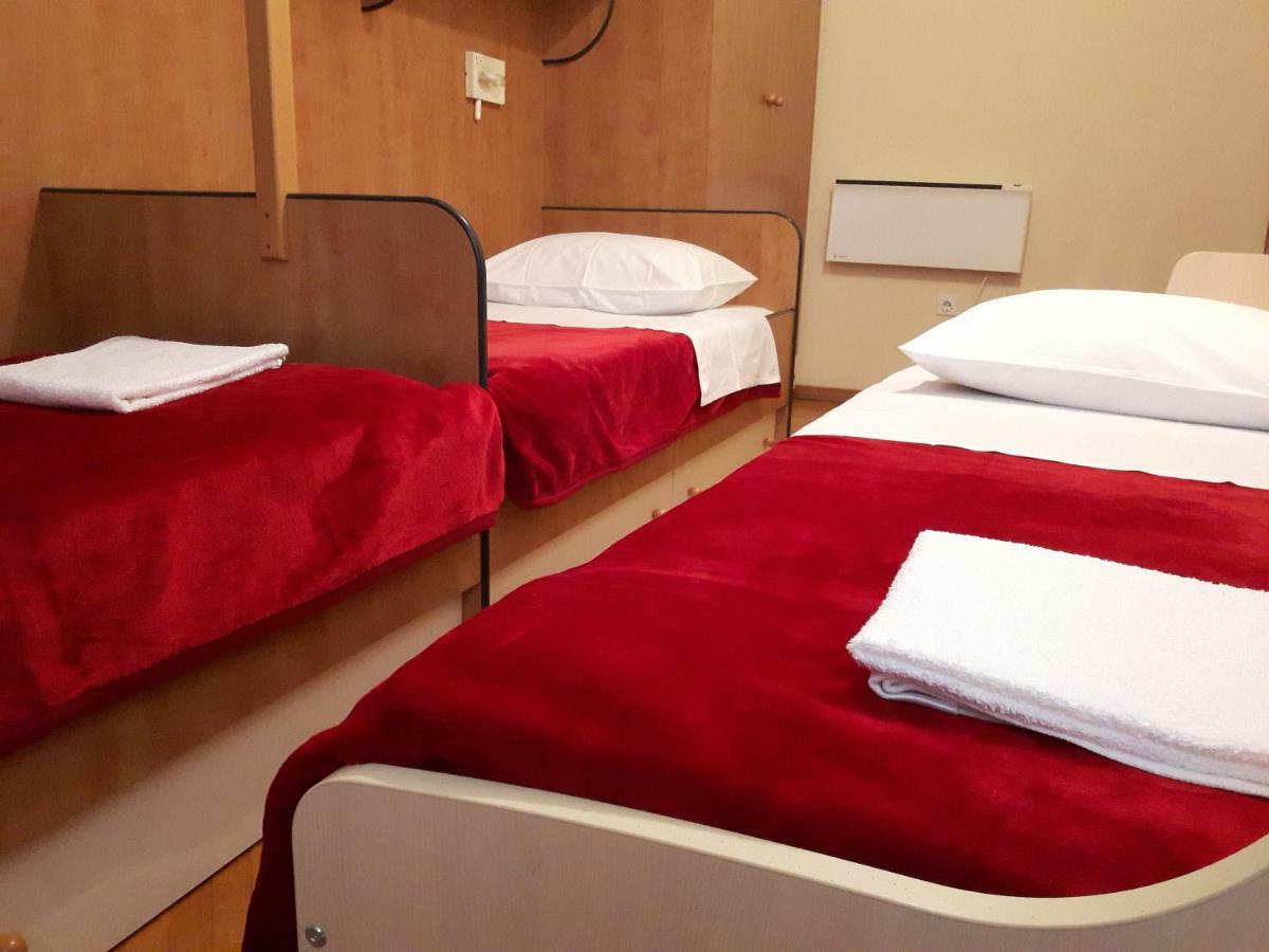 Apartment Trstenik Split Luaran gambar