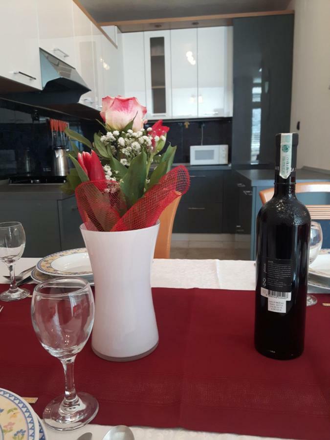 Apartment Trstenik Split Luaran gambar